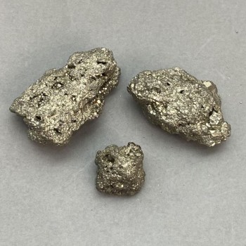 Natural Untreated Pyrite Stone, diameter 23-45 x 19-26 x 15-20 mm +/- (assorted sizes) (Price per 100 g)