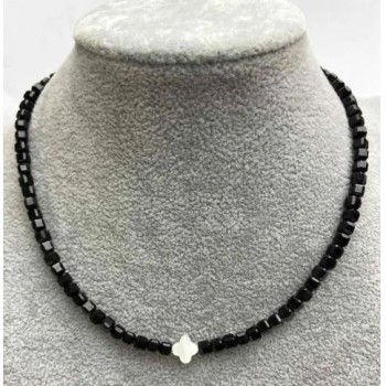 Choker with Faceted Tourmaline Cubes, 4x4 mm, Mother-of-Pearl Inlay, Length 35-40 cm, with Clasp