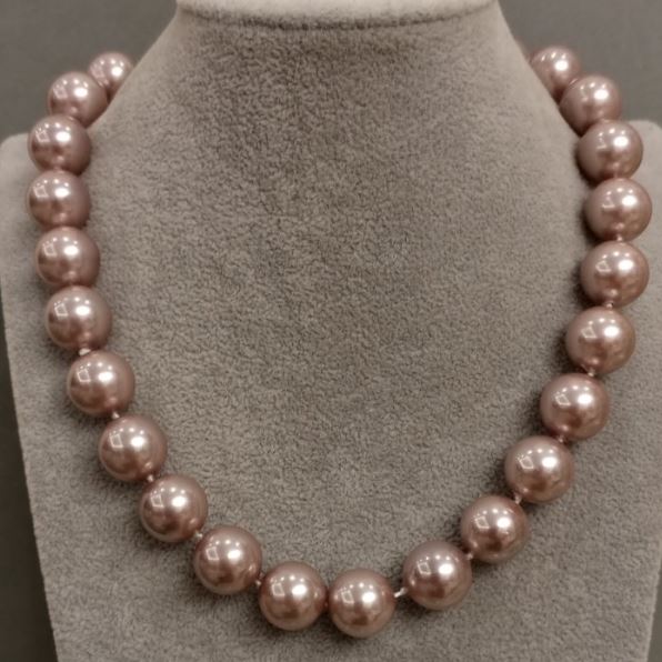 Majorca Pearl Necklace, 44 cm ±, with a clasp