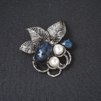 Brooch "Blueberry" metal color "silver" 4.5 cm