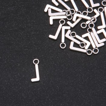 Pendant finding Letter 'L' 17×7mm packaging 20 g (± 30 pcs)