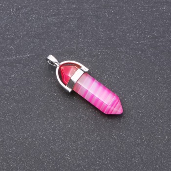 Hexagonal pendant with pink agate