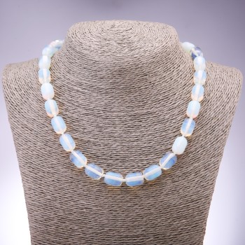 Moonstone necklace (synthetic) barrel-shaped beads, diameter 10x14 mm, length 45 cm