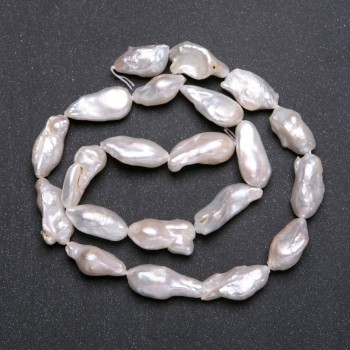 Natural Baroque Pearl Beads on a Thread with Warm Gasoline Sheen, d10×20 mm, Length 40 cm (±)