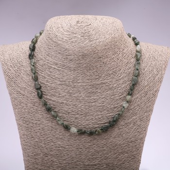 Prehnite Faceted Necklace, 7x10 mm beads, 46 cm long