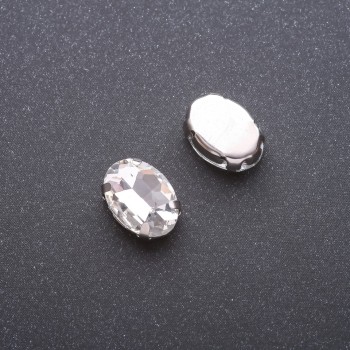 Price per pack / 10 pcs. White oval sew-on crystal in prong setting 10×14 mm