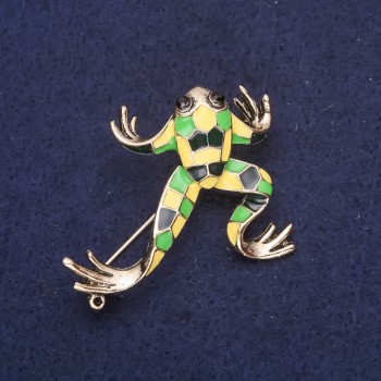 Brooch 'Frog Domino' enamel, green and black, 33x42 mm, yellow metal