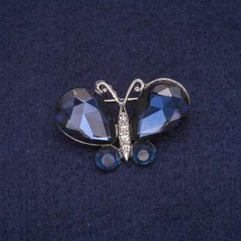 Butterfly Brooch in Crystals, Silvery Metal 24x34mm