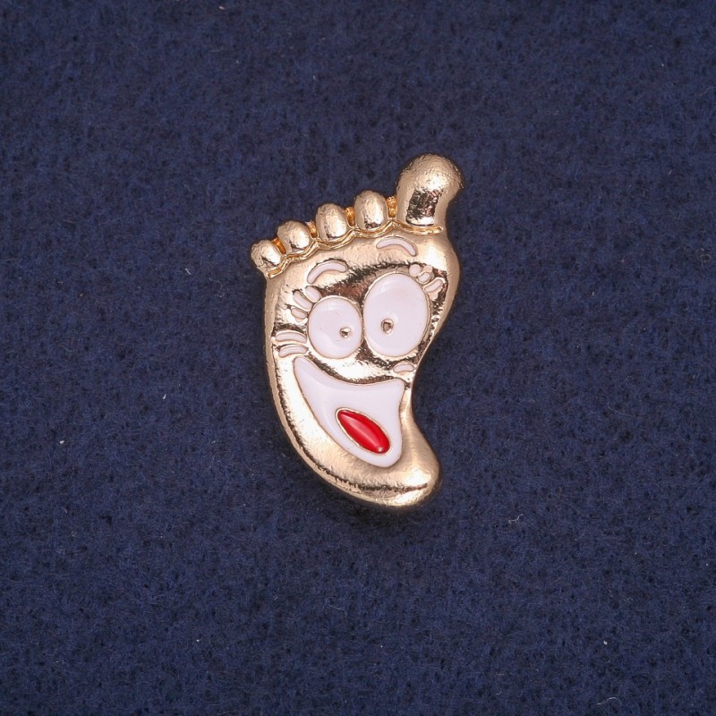 Brooch 'Foot' enamel, gold-tone metal 18x29mm