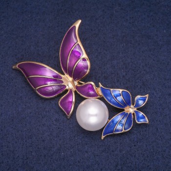 Butterflies Brooch with Enamel and Bead, Gold-Tone Metal 50x65mm