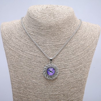 Pendant 'Dragon's Eye' in a bezel 42×30 mm on a chain, length 70 cm, silver-toned metal