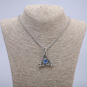 Pendant 'Eye of the Dragon in a Triangle' 40x35mm on a chain, length 70 cm, silver-toned metal