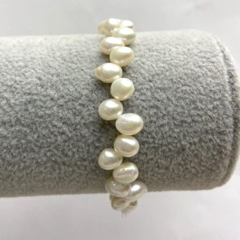 Baroque Pearl Bracelet 'Butterfly' on elastic, diameter 6-7 mm (+-), length 18 cm