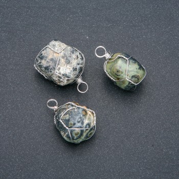 Pendant in a silver weave with natural Ocean Jasper, diameter 32×22 mm+