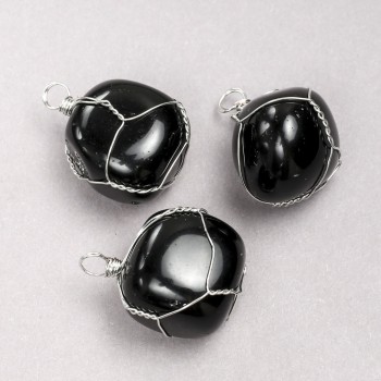 Pendant in a Silver Wire Wrap with Natural Black Onyx, 35×20 mm diameter+