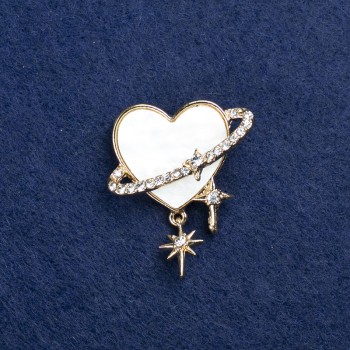 Heart Brooch in gold-tone metal, with mother-of-pearl and crystals, 35x30mm +