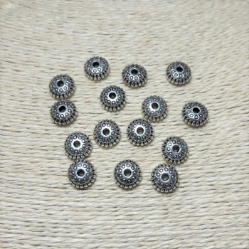 Bead finding insert – inner, diameter 2 mm + -, diameter 10×5 mm + - packaging 20 g + - 15 pcs +