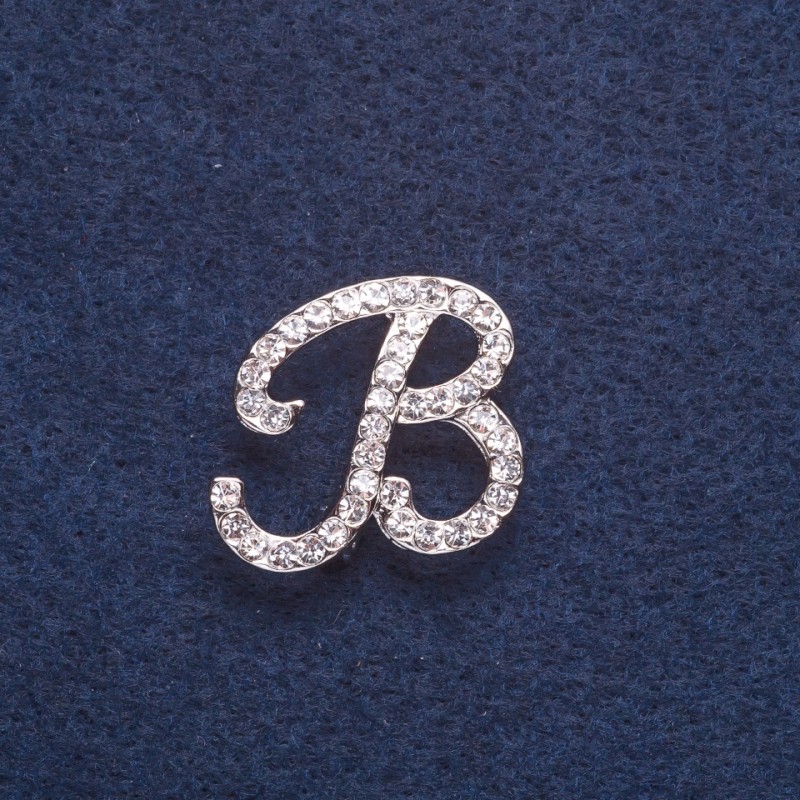Initial 'V' Brooch, Silver-Colored Metal, 2.4×2.3 cm