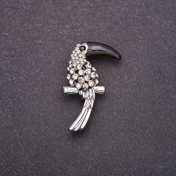 Toucan Bird Brooch with White Crystals, Black Beak, 38×23 mm, Gray Metal