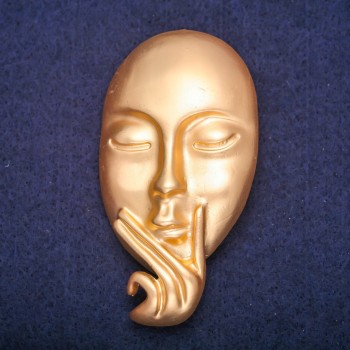 Accent Mask Brooch in Gold-Tone Metal 39x73mm