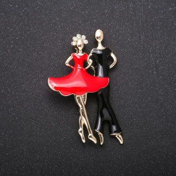 Brooch 'Tantsyuri' red and black enamel, metal color 'yellow', 55×33 mm