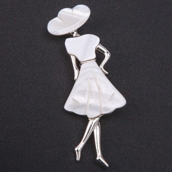 Brooch Pendant Madam Mother-of-Pearl 85x30mm