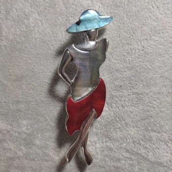 Brooch Pendant 'Lady with Mother of Pearl' 80x30mm +