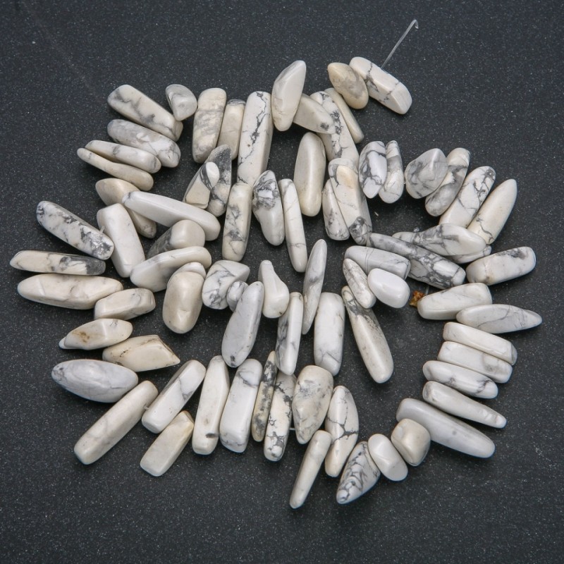 Natural Howlite Nugget Thread 'Needle', 20x8mm diameter, 40cm length +