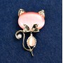 Brooch 'Kitty Cat's Eye' pink color with white crystals 45x28mm yellow metal