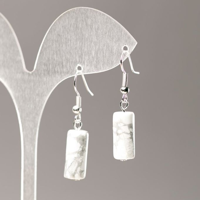 Earrings with natural Kaholong stone 17x7, 5mm+