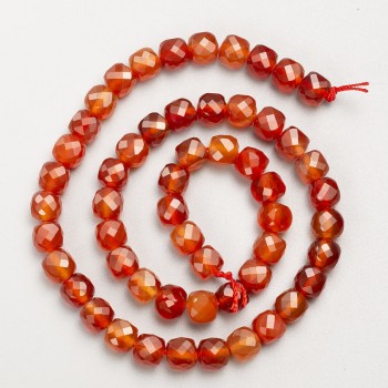 Carnelian beads, natural stone, faceted cube beads on thread, diameter 7 mm ±, length 39 cm ±