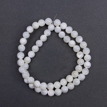 Mother-of-Pearl Beads, Smooth Round Bead, Diameter 7.5 mm, Length 39 cm on Thread