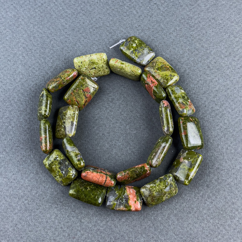 Heliotrope Jasper Beads, natural stone, rectangular, 13×18×6 mm, 5 mm ±, length 40 cm ± on thread