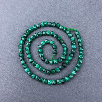 Malachite beads, natural stone, faceted cube on a strand, diameter 4x4 mm, length 39 cm
