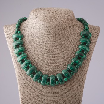 Necklace Cleopatra Malachite (pressed) chain with 12x25 mm links and 10 mm bead, 50 cm long