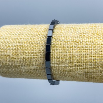 Rectangular Hematite Bracelet, 6x4 mm beads, length 18 cm (stretch)