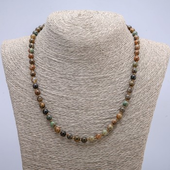 Necklace of natural green jasper with smooth beads, 6 mm diameter, 45 cm length +
