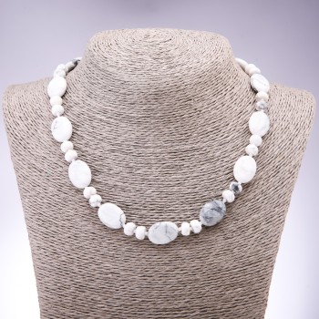 Natural Kaholong Stone Necklace, flat oval, 13x18 mm, rondelle 9x6 mm, length 45 cm