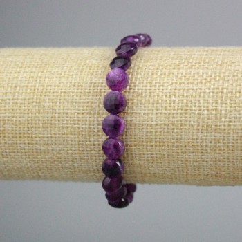 Sugilite Bracelet with Faceted Coin, 8.5 mm diameter, 18 cm length (stretch)
