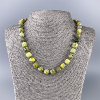 Yellow Jadeite Necklace, natural stone, faceted cube beads, diameter 9x9 mm, length 50 cm