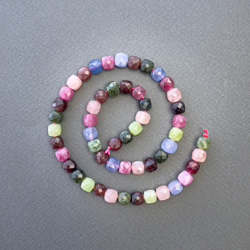 Tourmaline Beads, Natural Stone, Faceted Cubes, 7x7mm Diameter ±, 39cm Length on Thread
