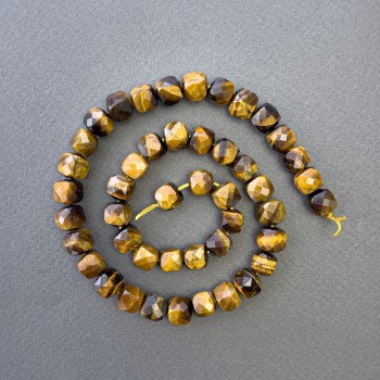 Tiger's Eye Beads – Natural Stone Faceted Cubes, 8.5 x 8.5 mm, 39 cm Length on Cord