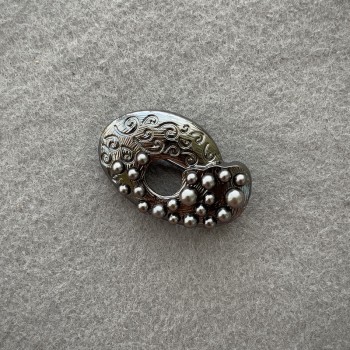 Accent Brooch with Gray 'pearls', Dark-Silver Metal 40x25mm +