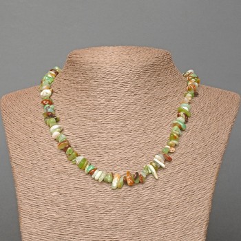 Chrysoprase Necklace with natural chip stones, 7x3 mm diameter, length 47 cm