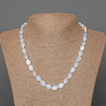 Moonstone necklace (synthetic) oval, diameter 8×10 mm, length 48 cm