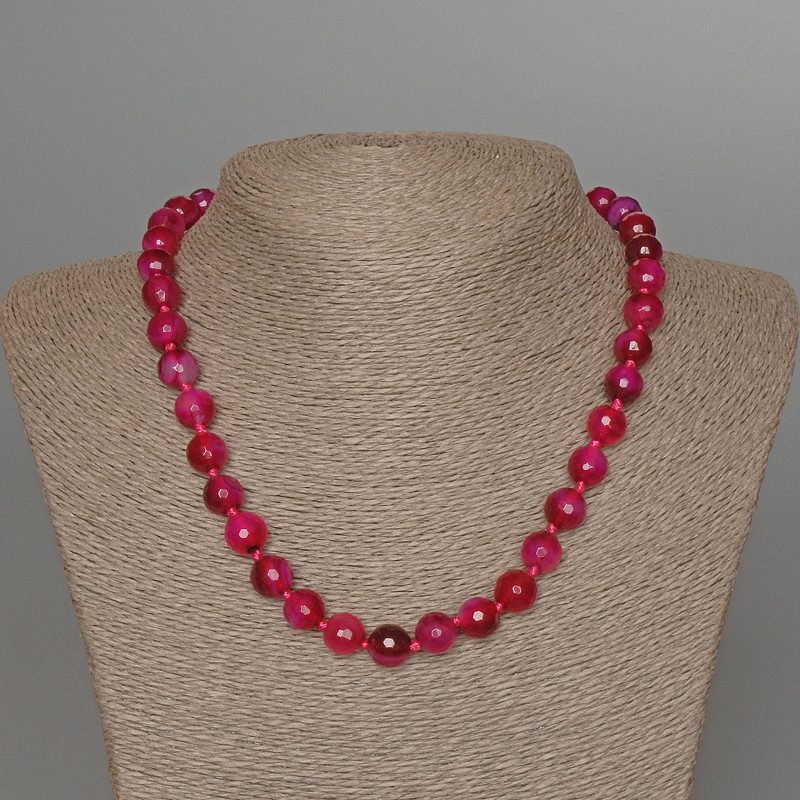 Raspberry Agate Necklace, natural stone, faceted bead, 10 mm diameter, 47 cm length