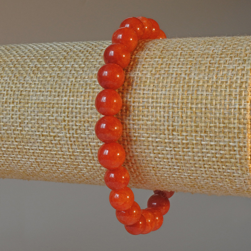 Red Jasper Bracelet (pressed) smooth beads, 8.5 mm diameter, length 18 cm +/- (stretch)