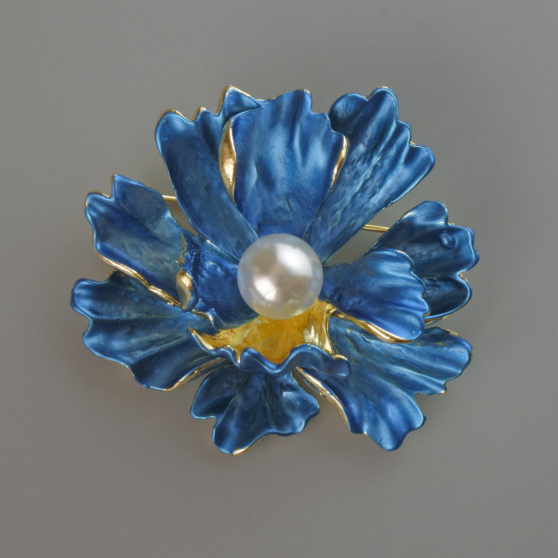 Flower brooch pendant blue matte enamel and white bead, gold-tone metal 46x43mm