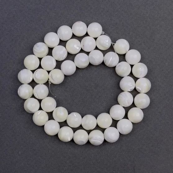 Mother-of-pearl Beads, Smooth Round Bead, 10 mm Diameter, 39 cm Length on Thread