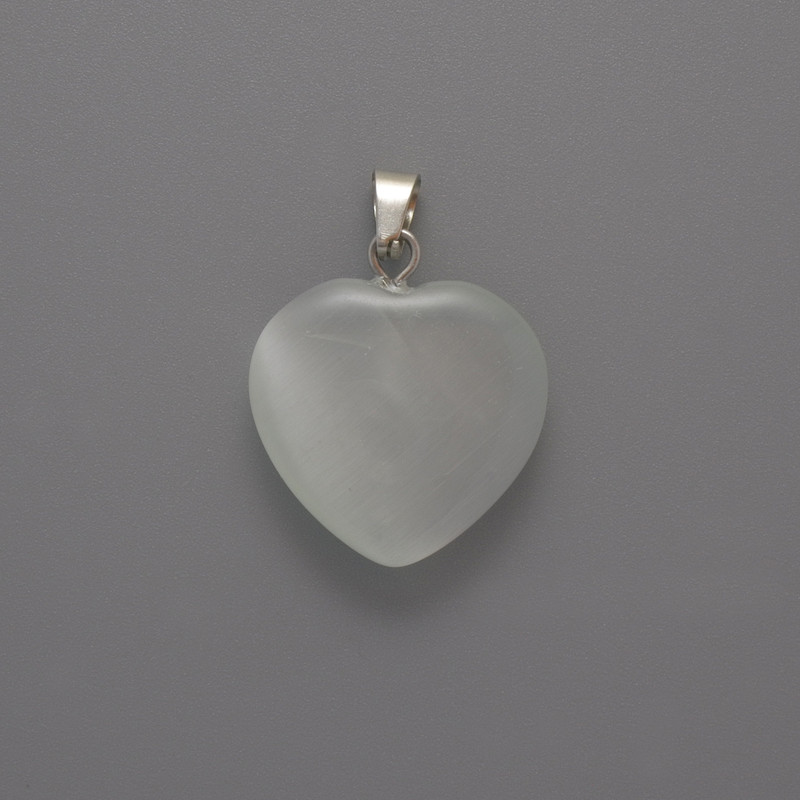 Heart Pendant in White Cat's Eye, diameter 20x20x5 mm, length 26 mm